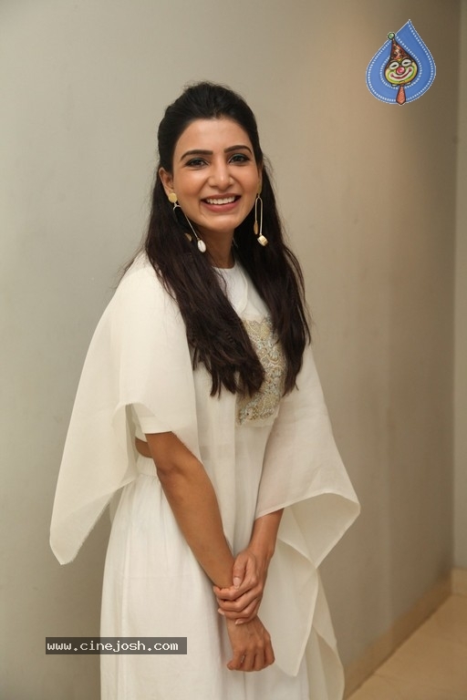 Samantha Akkineni Photos - 8 / 21 photos