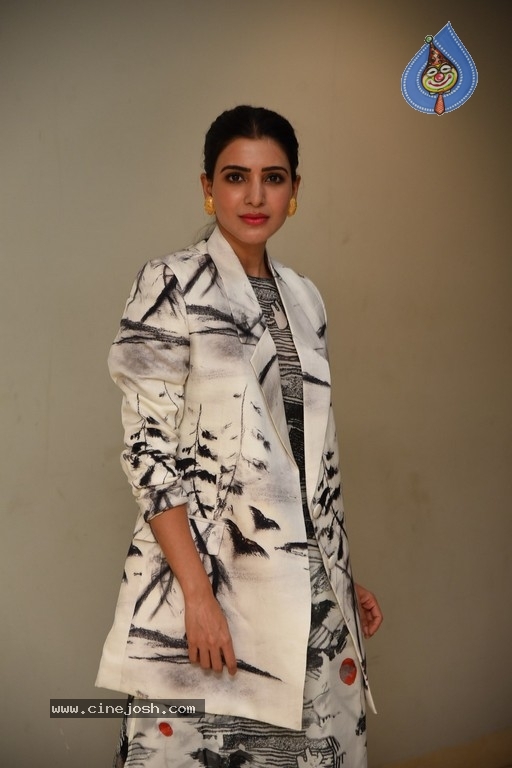 Samantha Akkineni Photos - 5 / 14 photos