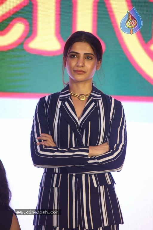 Samantha Akkineni Stills - 14 / 14 photos