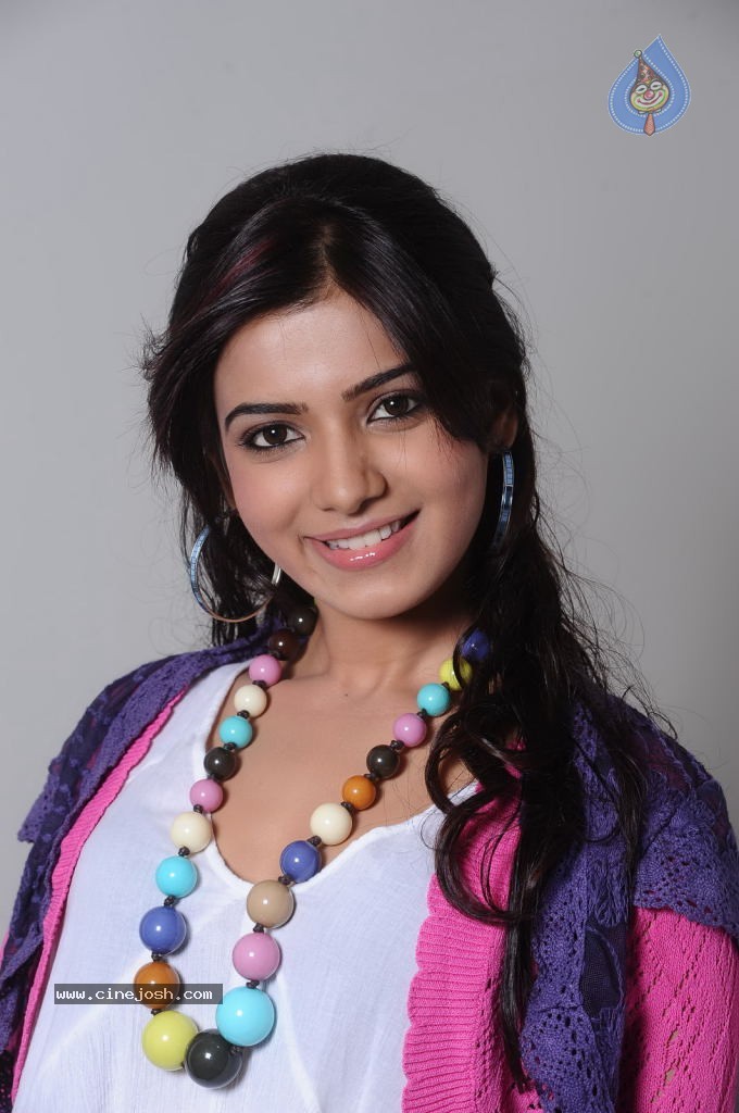 Samantha Gallery - 27 / 95 photos