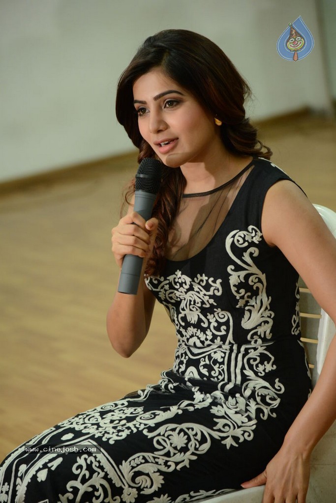 Samantha Interview Stills - 72 / 352 photos