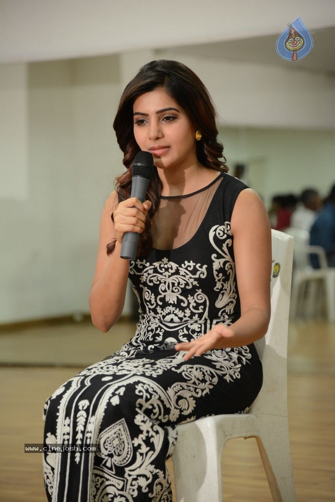 Samantha Interview Stills - 247 / 352 photos