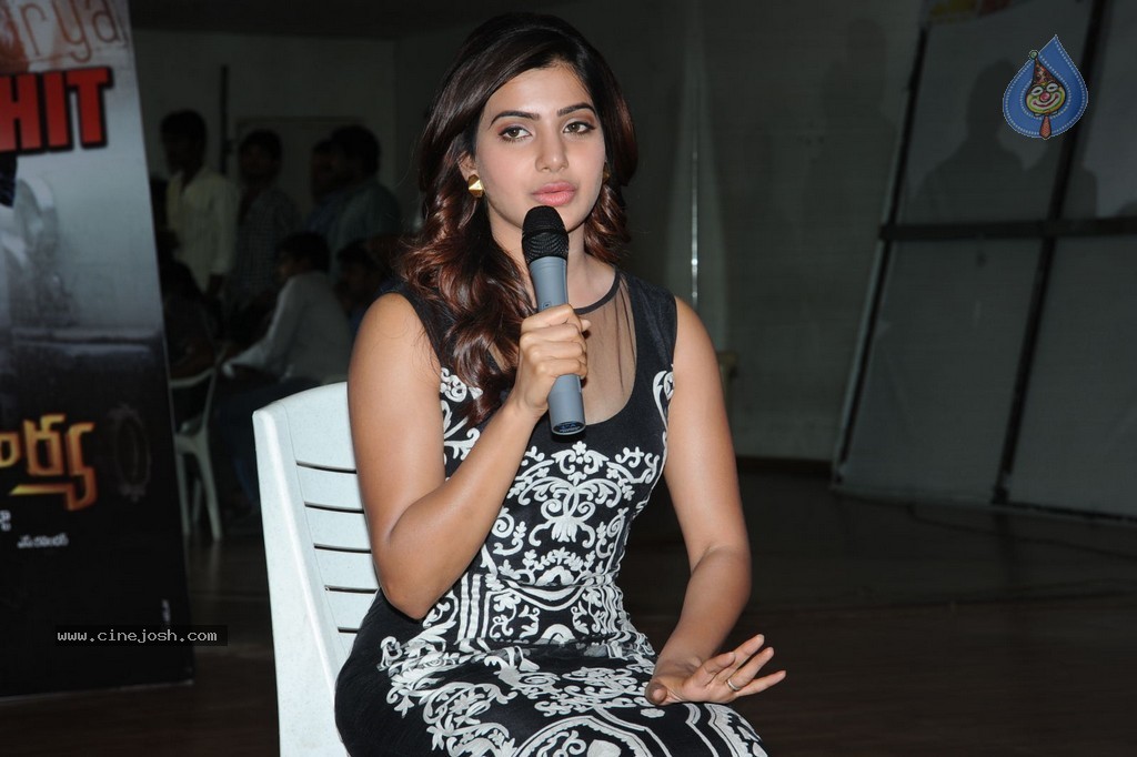 Samantha Interview Stills - 266 / 352 photos