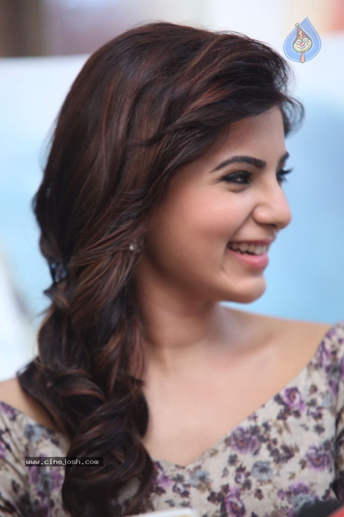 Samantha Latest Images - 123 / 137 photos