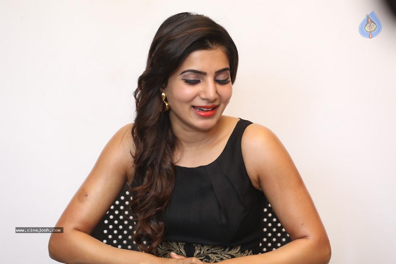 Samantha Latest Pics - 68 / 95 photos