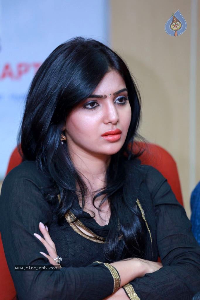 Samantha Latest Stills - 37 / 85 photos