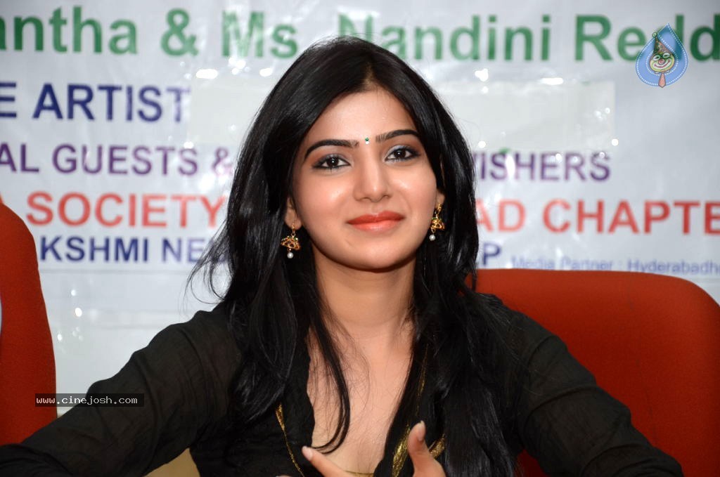 Samantha Latest Stills - 53 / 85 photos