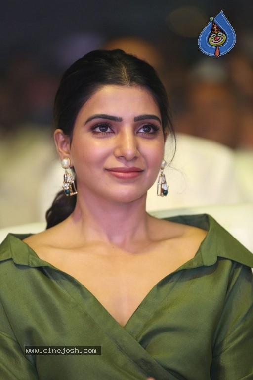 Samantha New Gallery - 4 / 14 photos