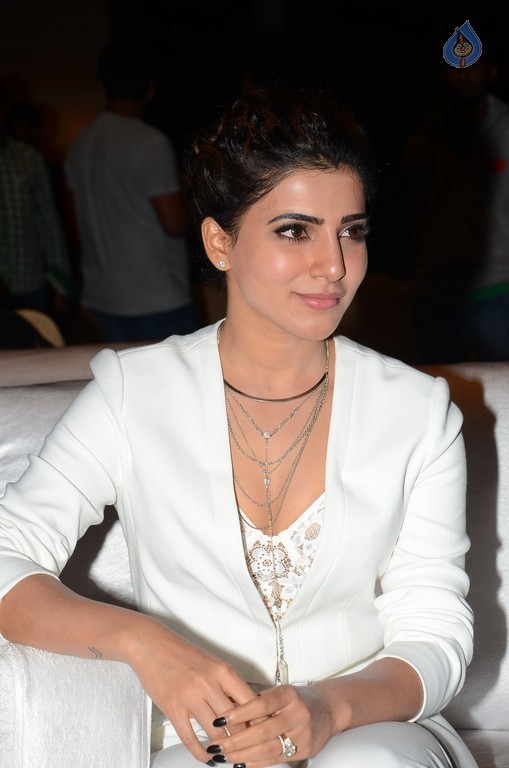 Samantha New Photos - 44 / 55 photos