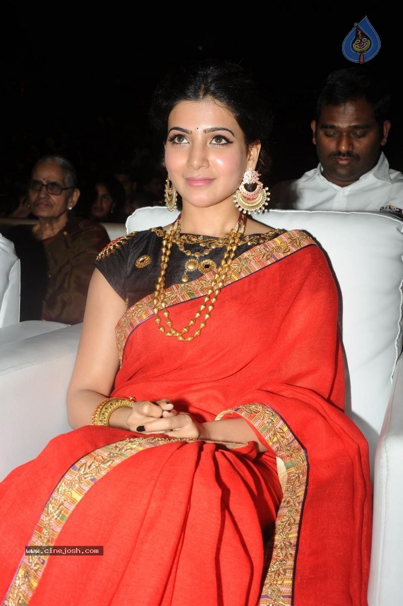 Samantha New Pics - 22 / 55 photos