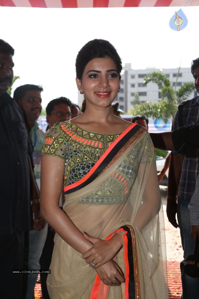 Samantha Stills - 52 / 60 photos