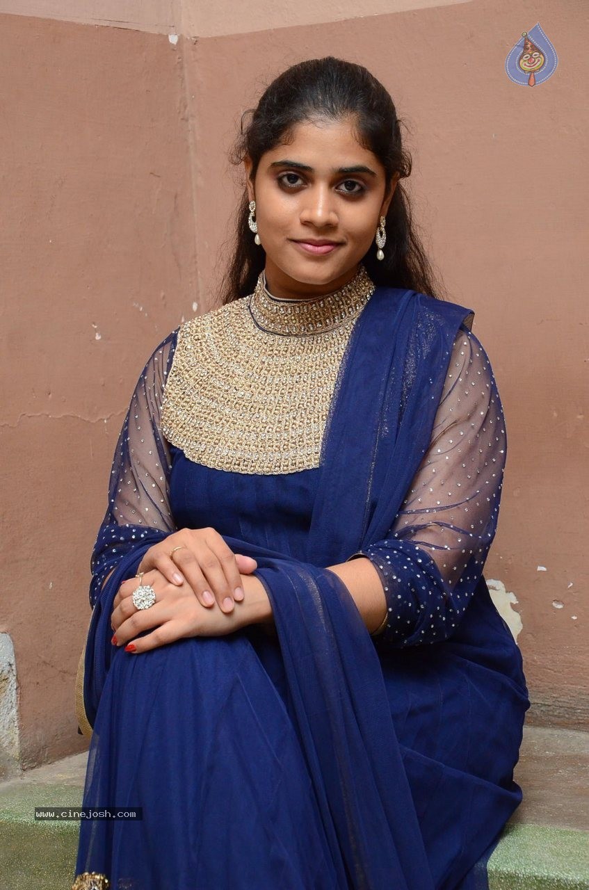 Samatha New Photos - 20 / 44 photos