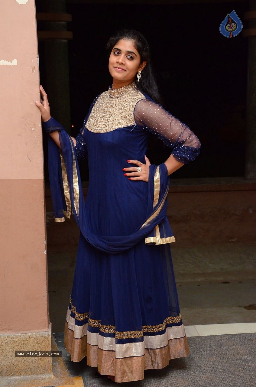 Samatha New Photos - 27 / 44 photos