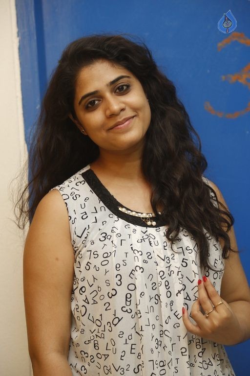 Samatha New Photos - 4 / 33 photos