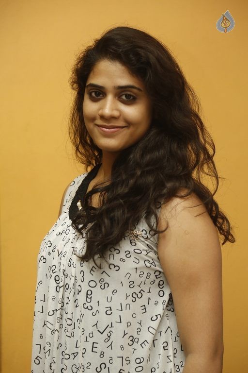 Samatha New Photos - 31 / 33 photos