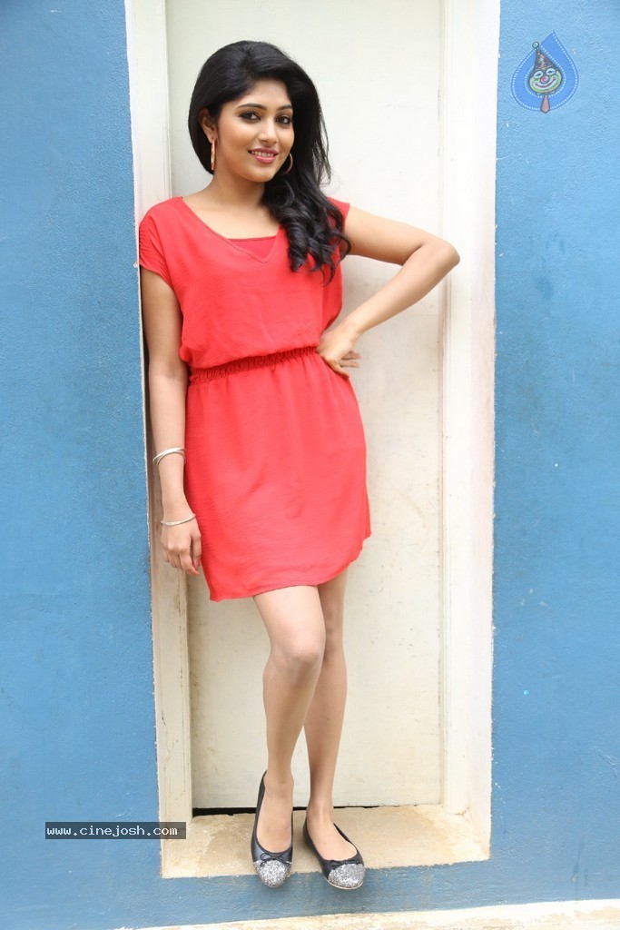 Samyuktha New Photos - 24 / 98 photos