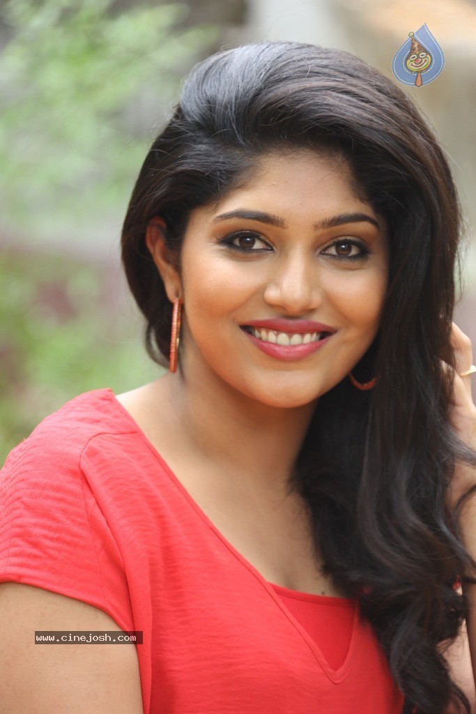 Samyuktha New Photos - 42 / 98 photos