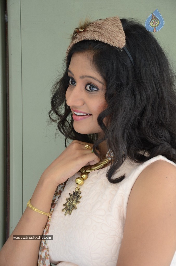 Sandeepthi Latest Stills - 46 / 66 photos