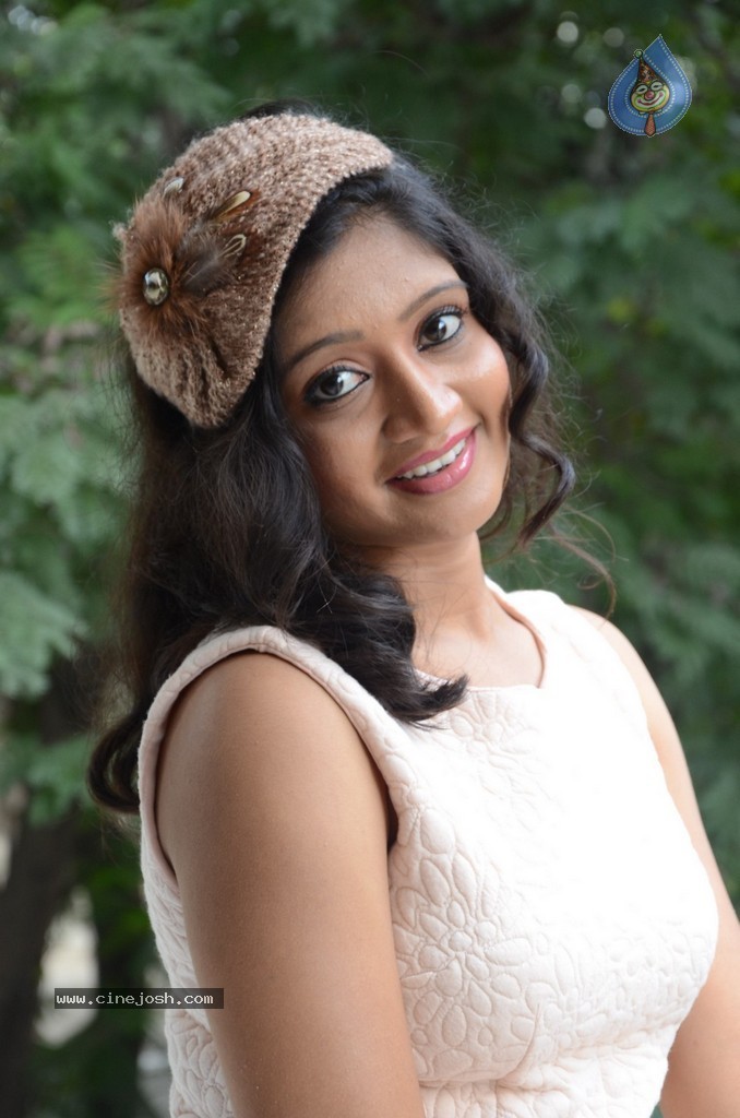 Sandeepthi Latest Stills - 51 / 66 photos