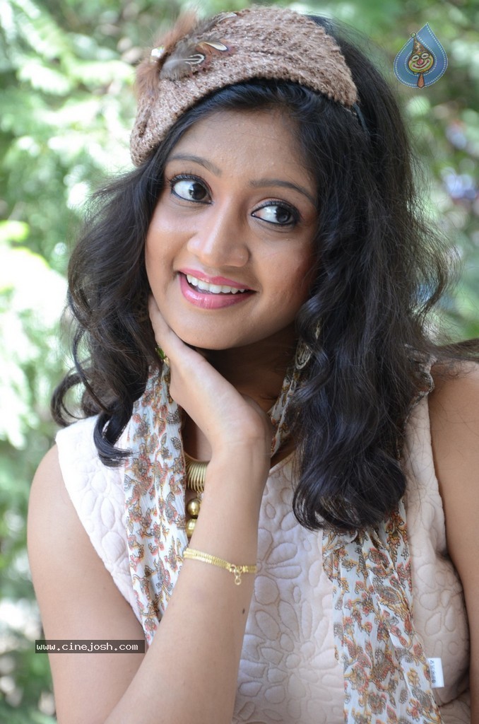 Sandeepthi Latest Stills - 53 / 66 photos