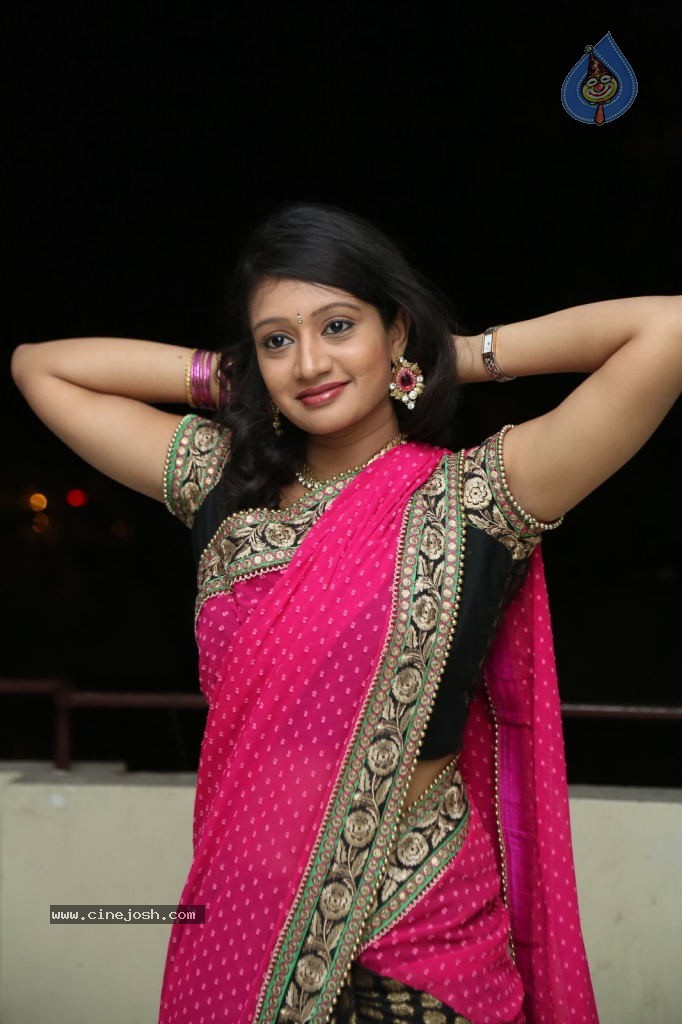 Sandeepthi Latest Stills - 27 / 72 photos