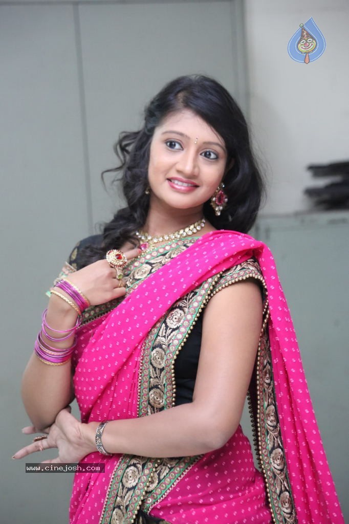 Sandeepthi Latest Stills - 53 / 72 photos