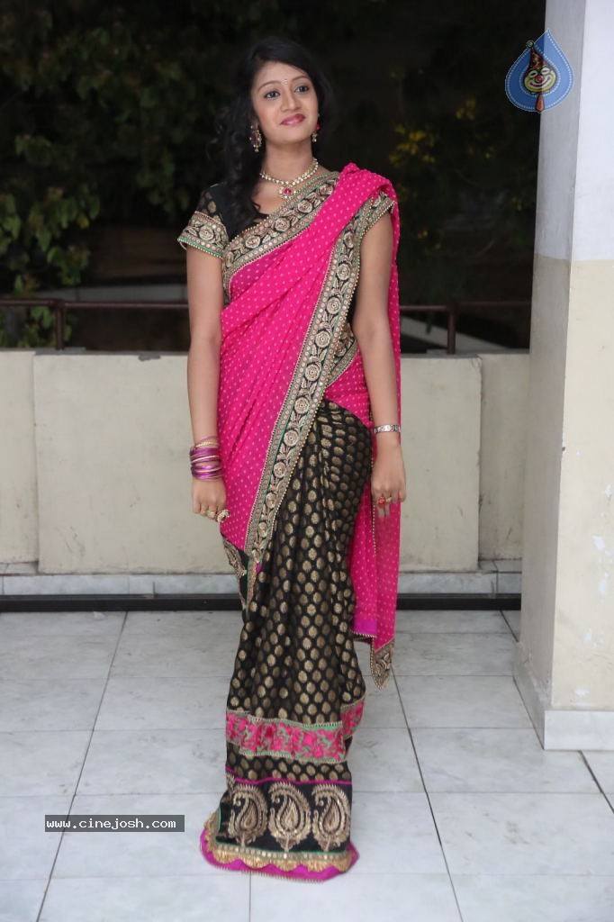 Sandeepthi Latest Stills - 64 / 72 photos