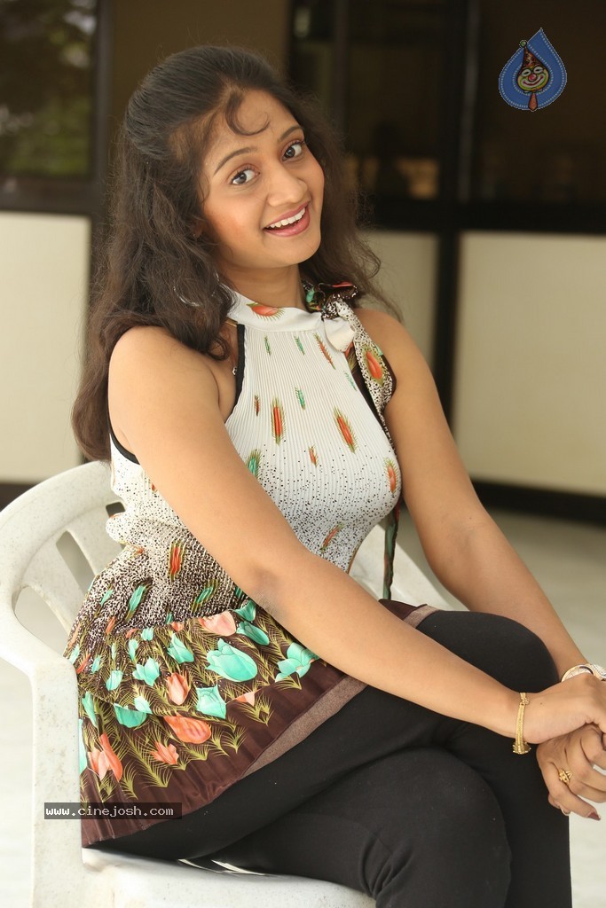 Sandeepthi Latest Stills - 30 / 107 photos