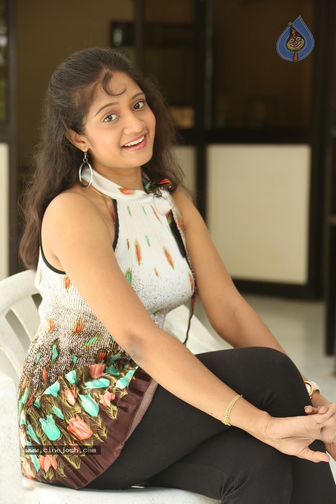 Sandeepthi Latest Stills - 61 / 107 photos