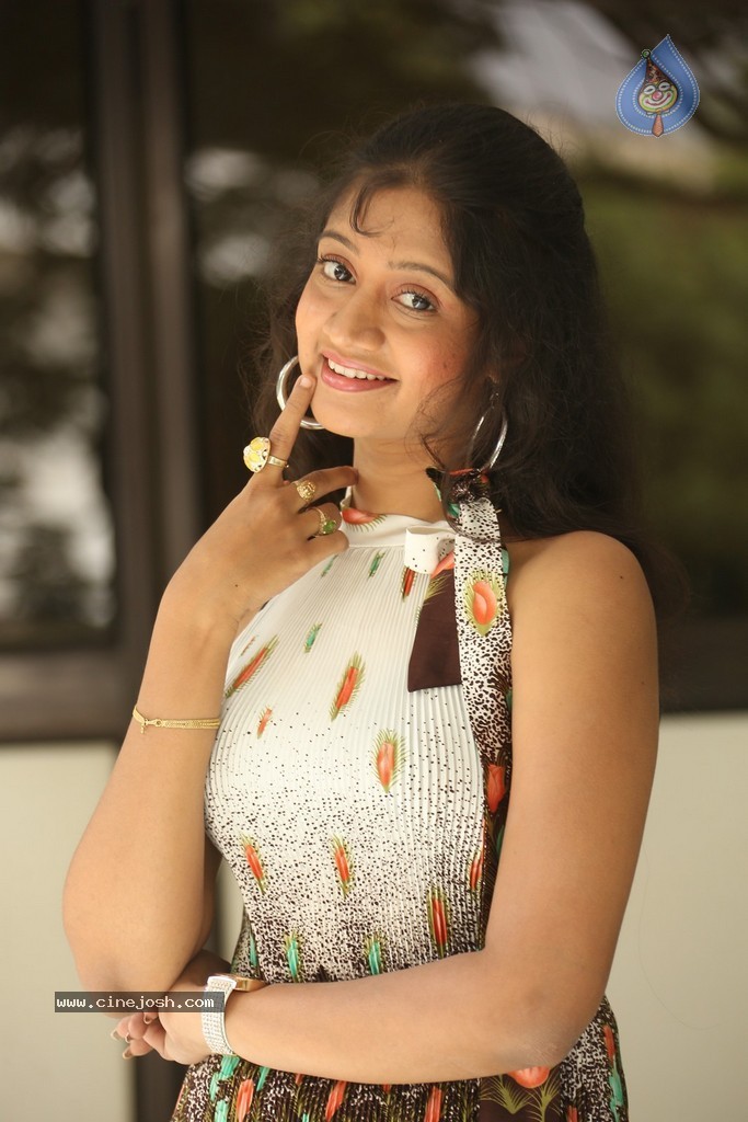 Sandeepthi Latest Stills - 81 / 107 photos