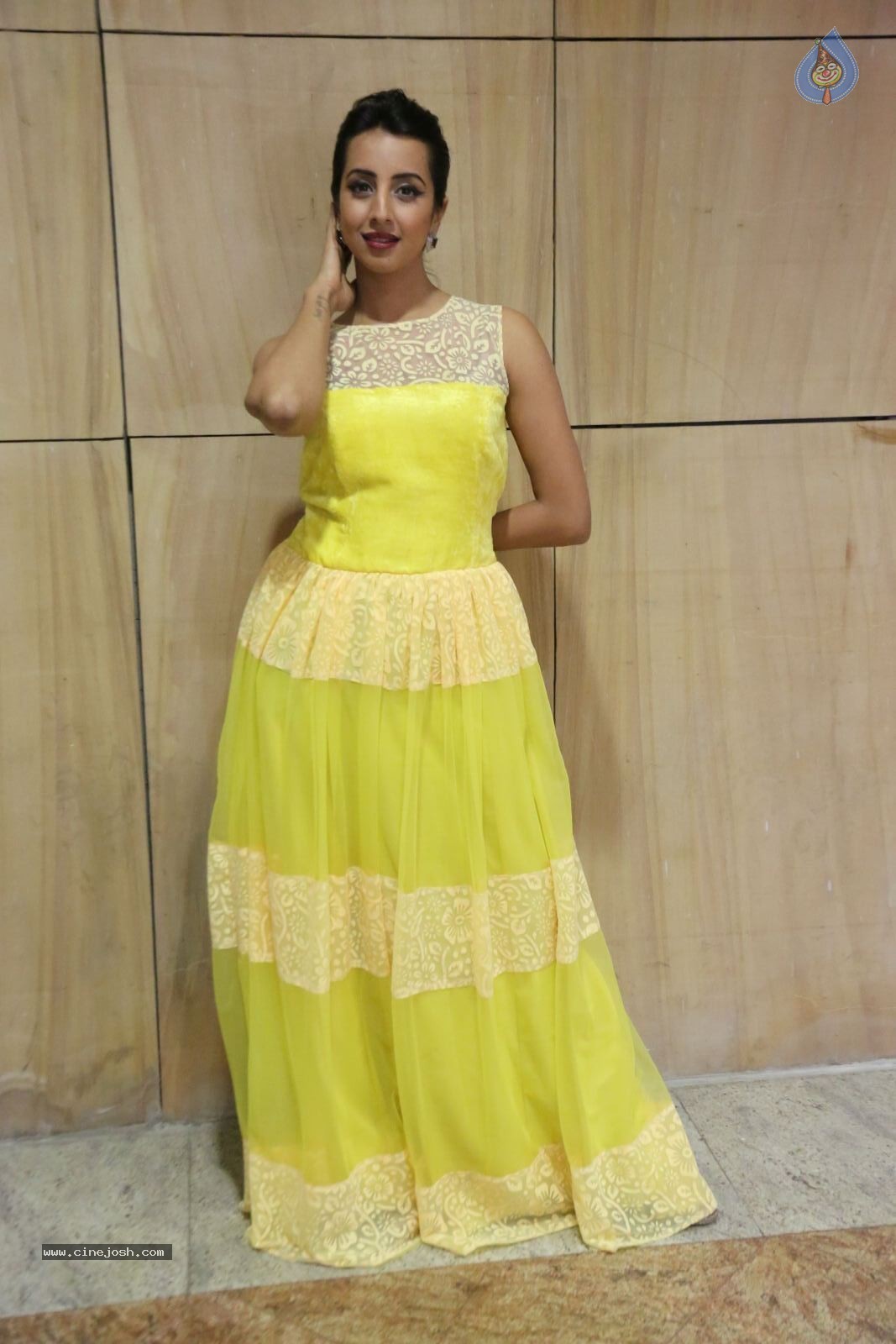 Sanjana New Stills - 41 / 48 photos