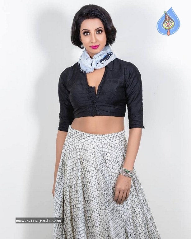 Sanjjanaa Galrani Photos - 5 / 6 photos