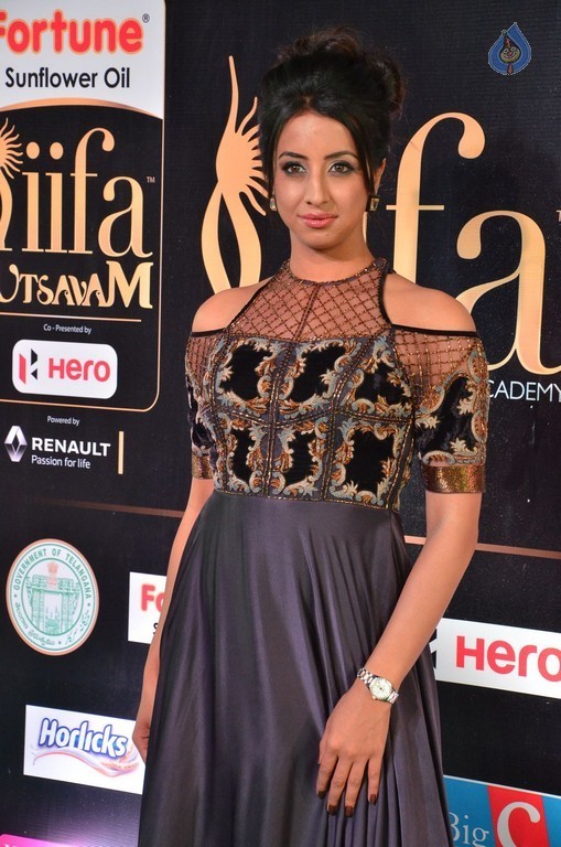 Sanjjanaa Latest Stills - 40 / 42 photos