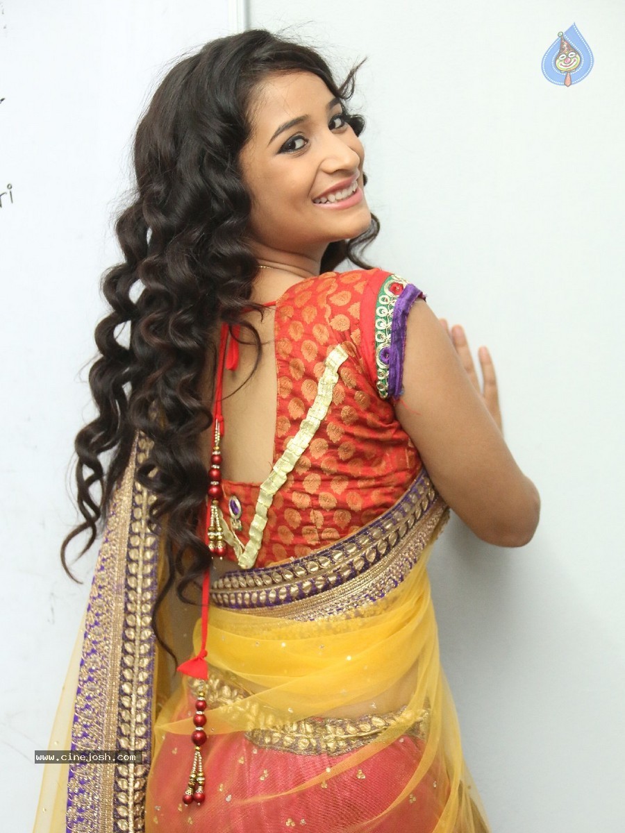 Santosh Sharma Stills - 17 / 92 photos