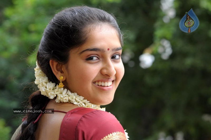 Sanusha Stills - 27 / 42 photos