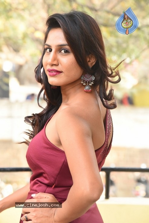 Satvika Jay Stills - 30 / 36 photos