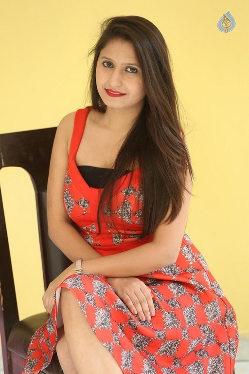 Shaheena New Photos - 10 / 39 photos