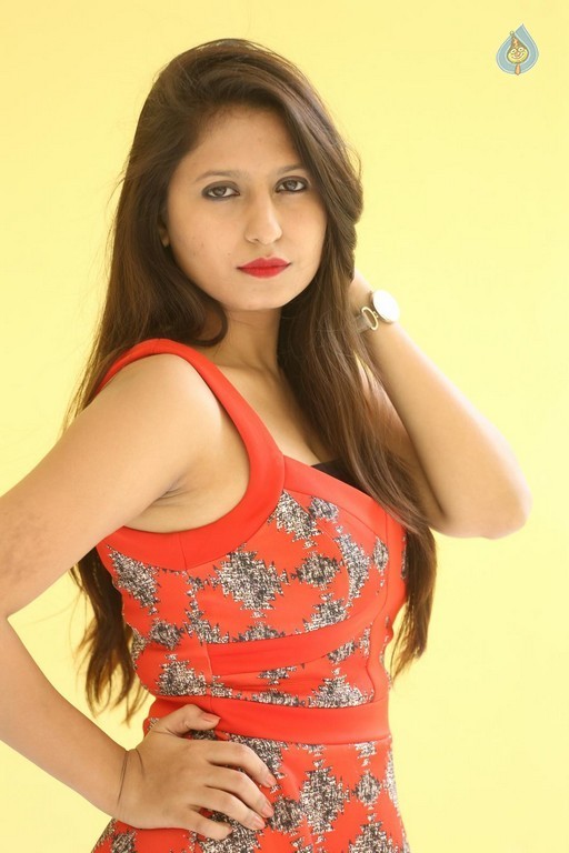 Shaheena New Photos - 15 / 39 photos