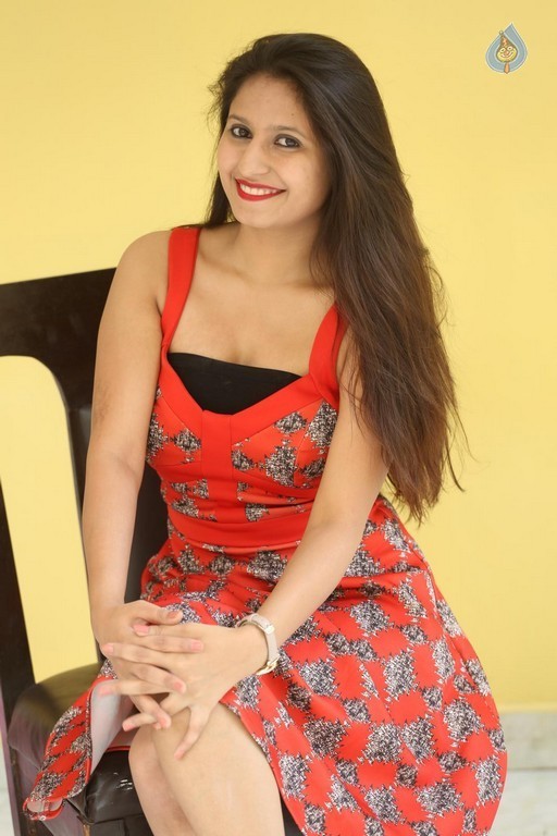 Shaheena New Photos - 26 / 39 photos