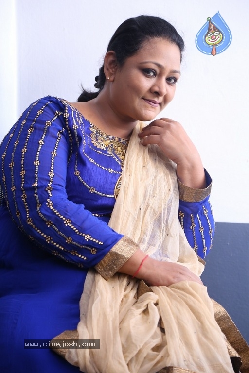 Shakeela Photos - 4 / 17 photos