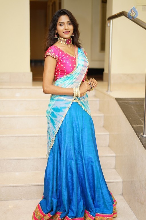 Shalu Photos - 30 / 41 photos