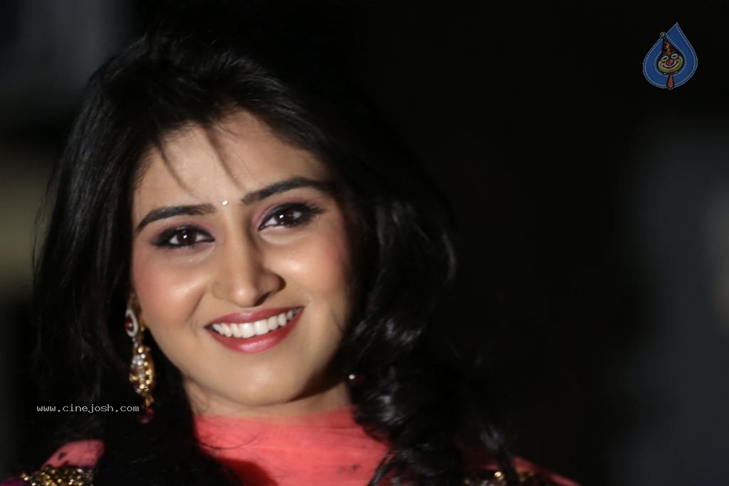 Shamili Gallery - 43 / 63 photos