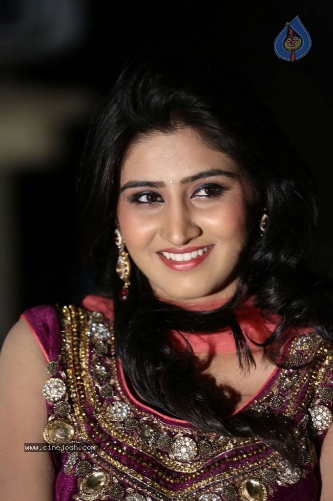 Shamili Gallery - 55 / 63 photos