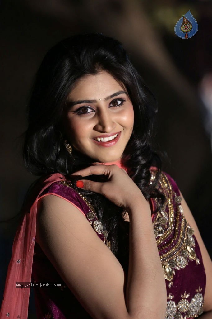 Shamili Gallery - 58 / 63 photos