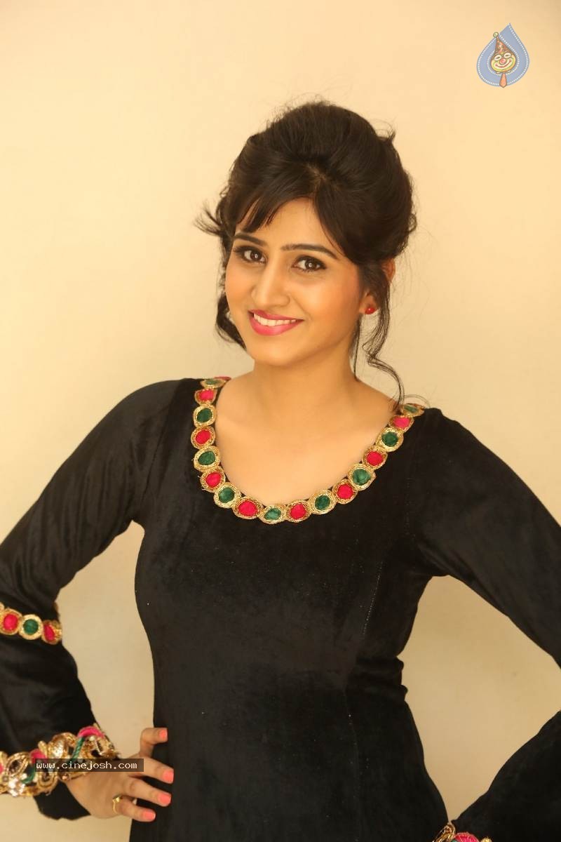 Shamili Photos - 7 / 60 photos