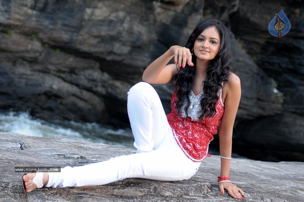 Shanvi Hot Stills - 15 / 63 photos