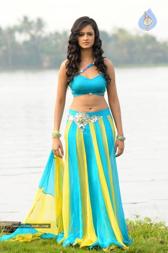 Shanvi Hot Stills - 45 / 63 photos