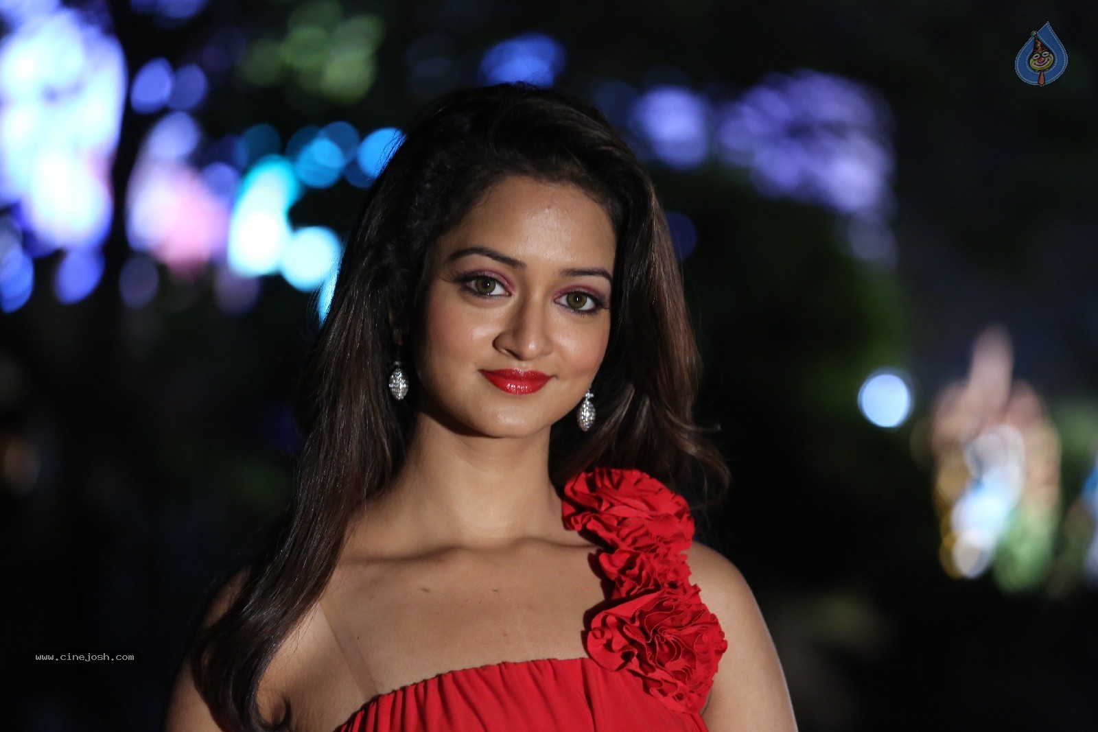 Shanvi New Pics - 45 / 94 photos