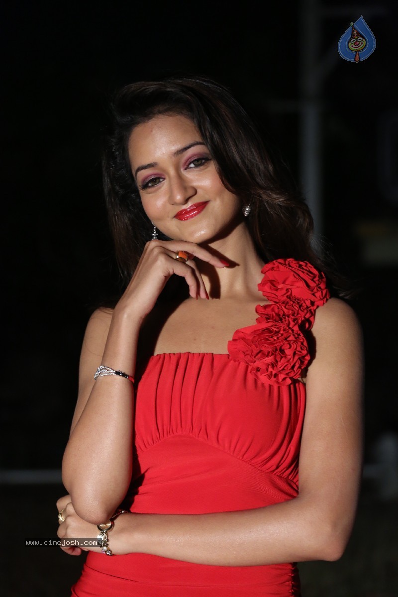 Shanvi New Pics - 50 / 94 photos