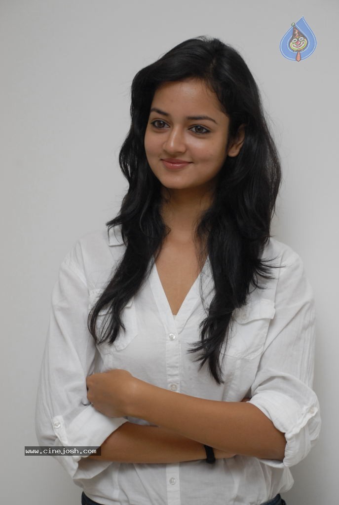 Shanvi New Stills - 8 / 32 photos